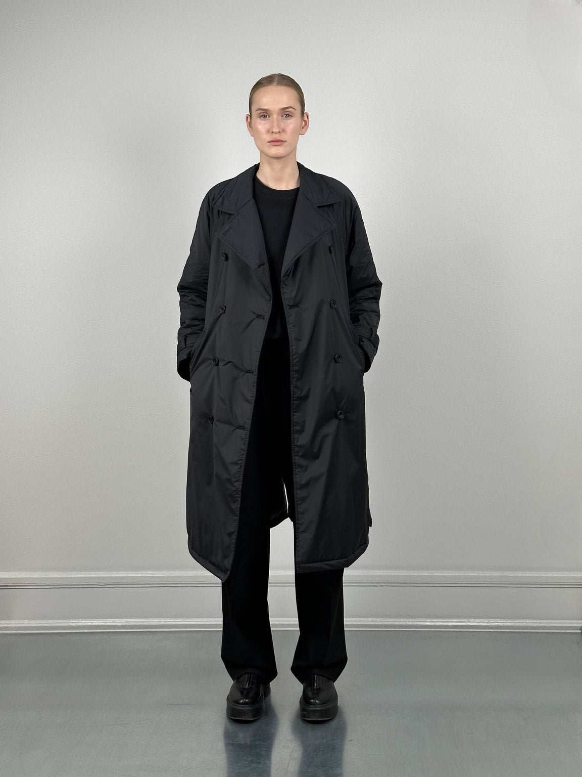 BOBBY CANVAS TRENCH JACKET- BLACK