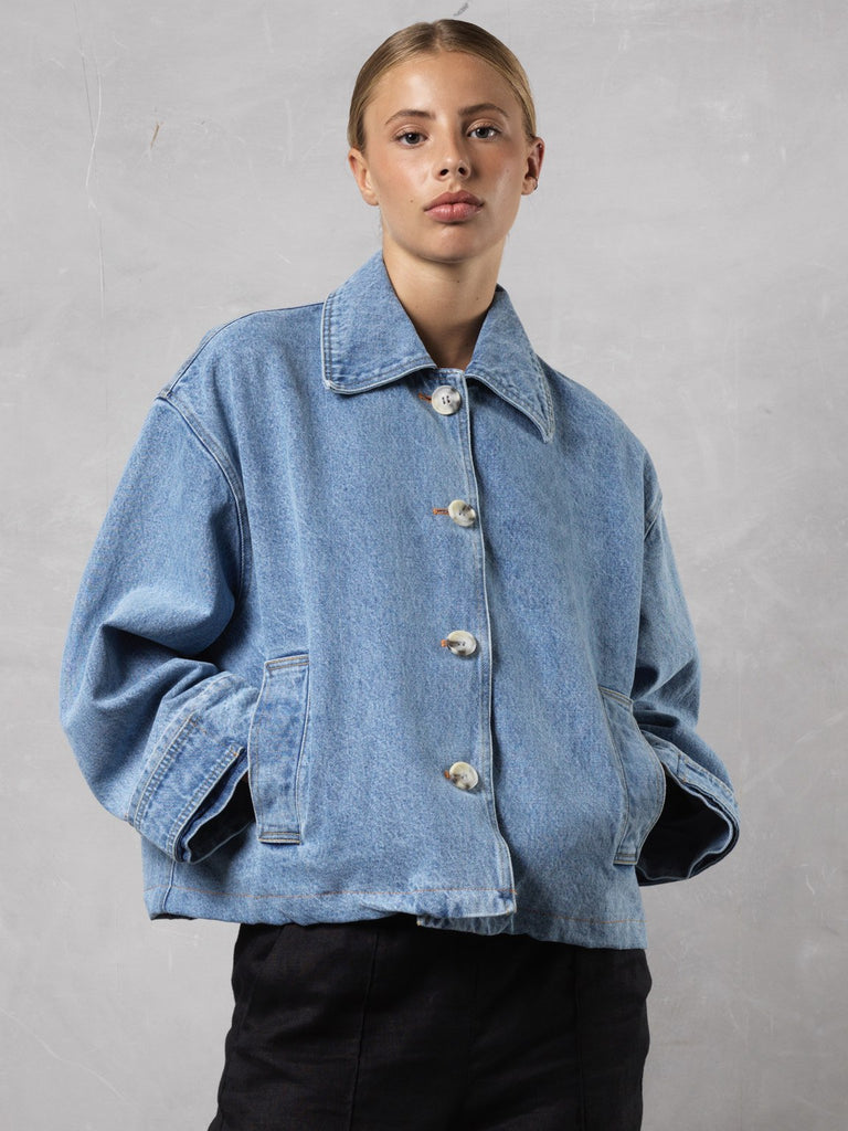 AMY DENIM JACKET - WASHED BLUE