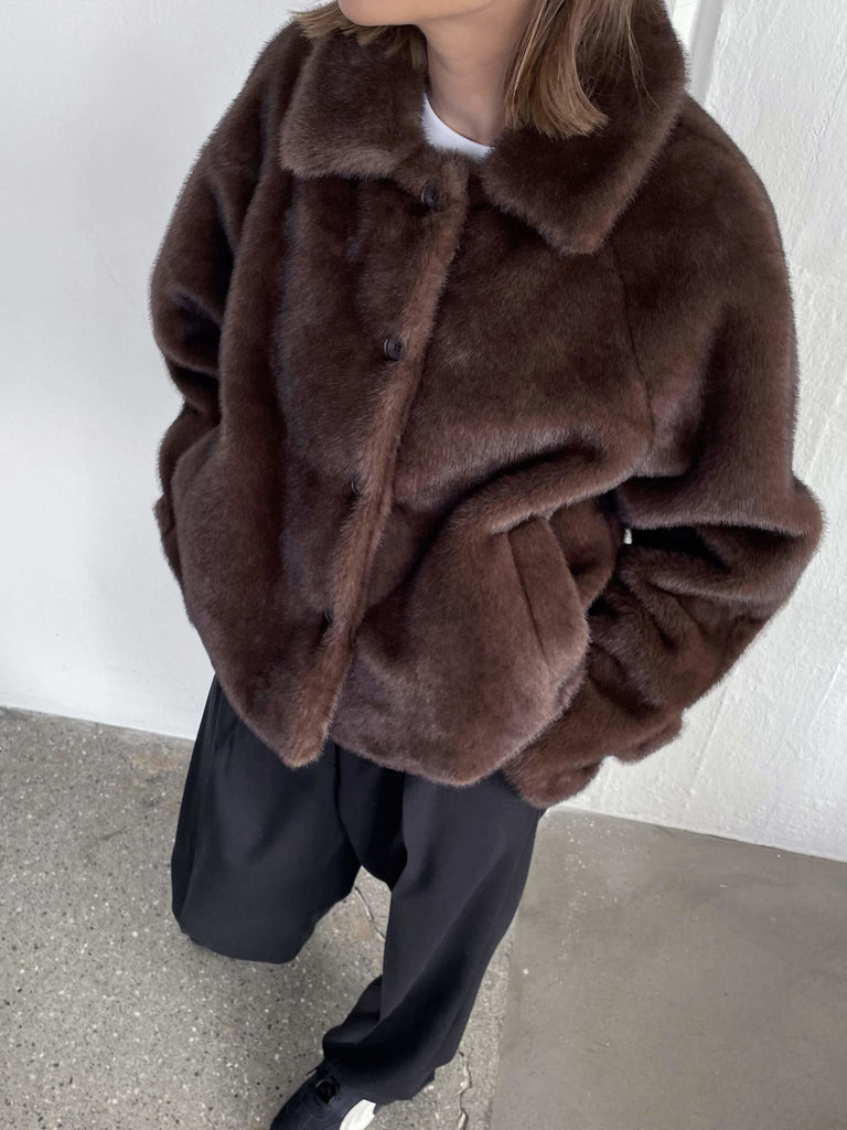 ジャケット・アウター leinwande/Vegan Fur Jacket LEINWANDE】Vegan Fur Jacket
